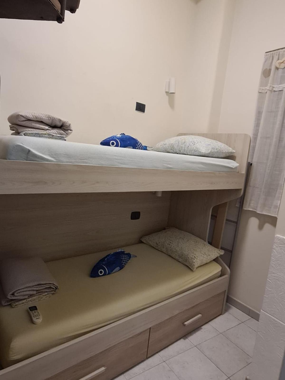 Charme In Aci Castello Apartment Ngoại thất bức ảnh