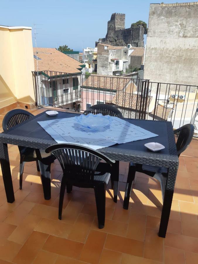 Charme In Aci Castello Apartment Ngoại thất bức ảnh
