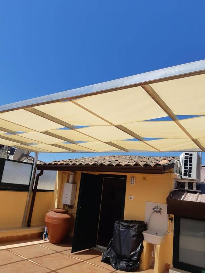 Charme In Aci Castello Apartment Ngoại thất bức ảnh